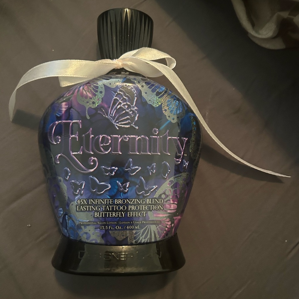 Eternity Butterfly Effect Bronzing Lotion